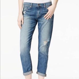 Lucky Brand boyfriend jeans distressed size 6/28